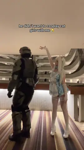 he needs the cat ears cosmetic for his helmet 😾 #odst #Halo #nekopara #cosplay #cosplaydance 