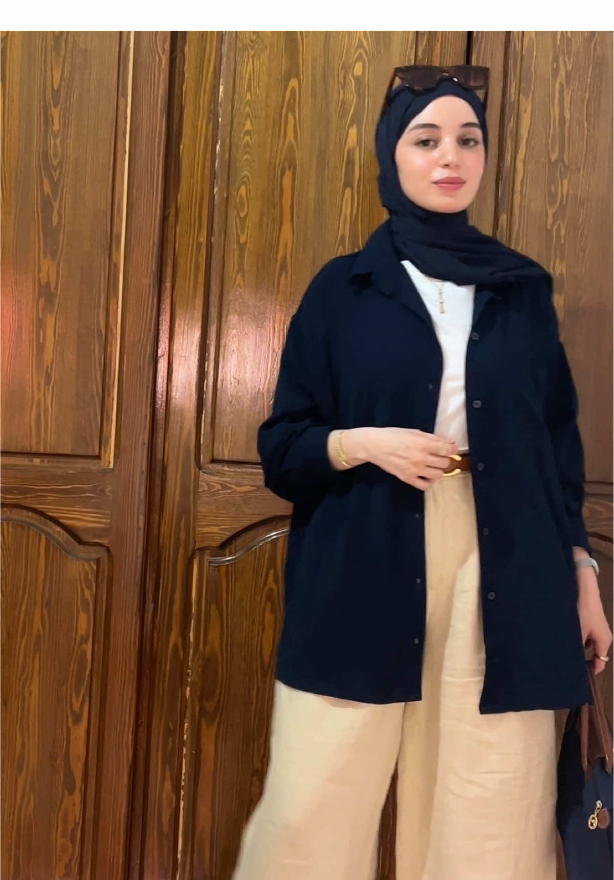Comfy chic outfit on repeat 🔁💫🧕🏻✨ #comfychic #comfyoutfits #chicoutfit #outfitinspo #modestfashion 