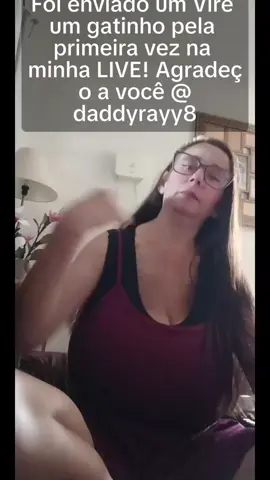 Fiquei muito feliz! Te agradeço bastante, daddyrayy8! Foi a primeira vez que recebi este Presente na minha LIVE. #tiktoklive #livehighlights #livegift #becomekitten #vireumgatinho