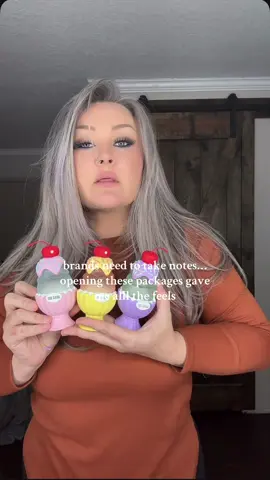These little bottles bring so much joy #perfumecollection #perfumereview #tiktokshopnewarrivals #tiktokshopcreatorpicks #LanguageLearning 