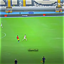 انقاد خرافي من عطال !!🥶🇩🇿 . #الجزائر #منتخب_الجزائر #team_afrique🏹🦅 #caf #المغرب🇲🇦 #fyp #المنتخب_المغربي 