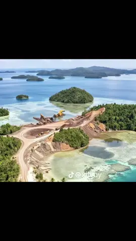KERUSAKAN LINGKUNGAN DI RAJA AMPAT AKIBAT TAMBANG DI TAKSIR LEBIH DARI 300 TRILIUN !!!