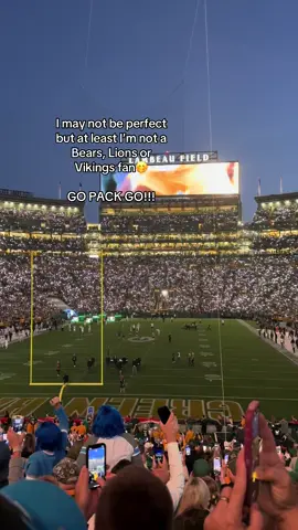 Bleed green and gold #packers #greenbay 