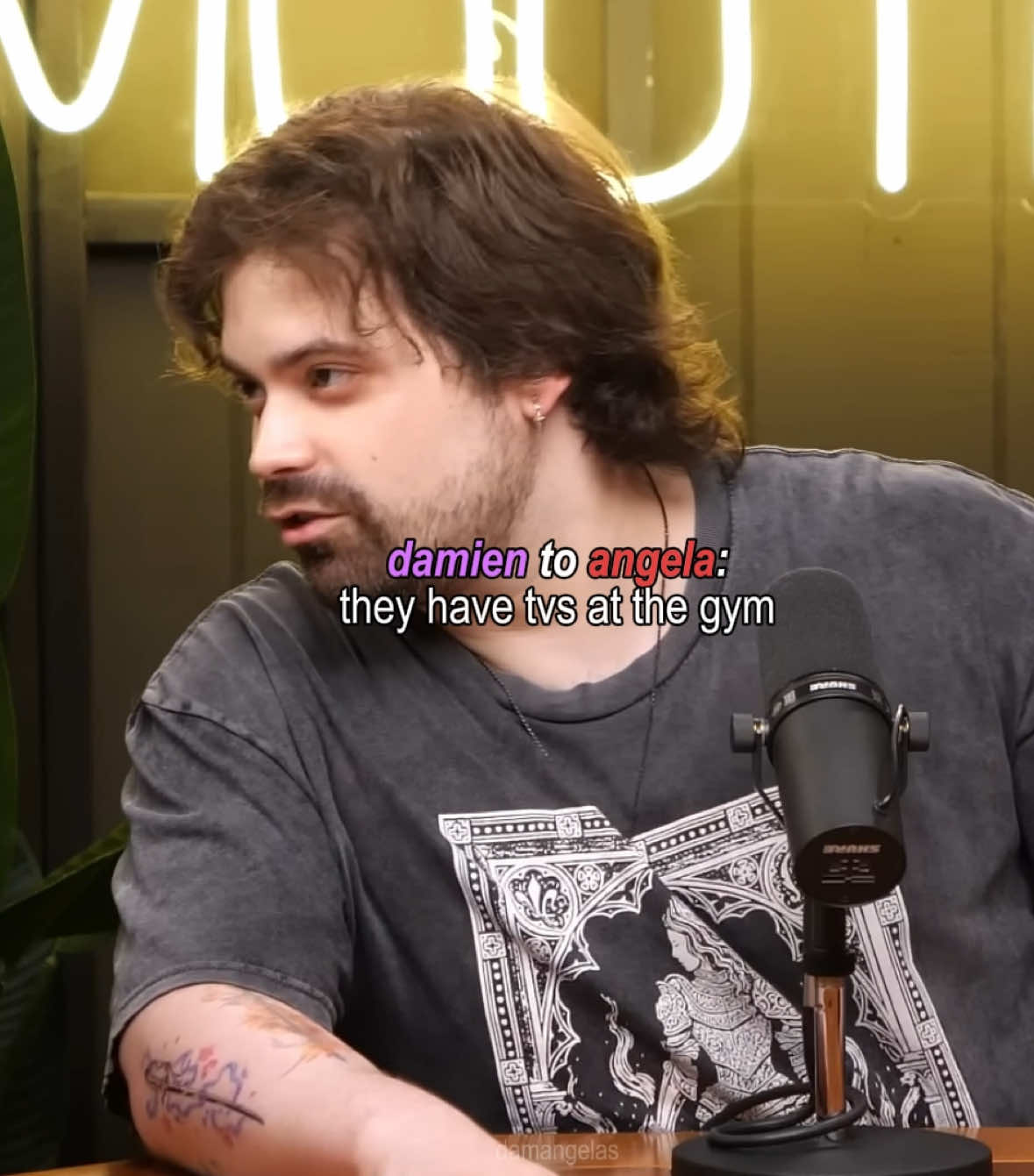 damien is just TOO quick with his jokes im sobbingg \\ #smosh #shaynetopp #damienhaas #angelagiarratana #fyp @Damien Haas @Angela Giarratana @Shayne Topp 