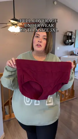If you are plus size with an apron belly, you will absolutely love these underwear! Full coverage in the front and the back 👏🏼 #plussizeconfidence #apronbelly #plussizeunderwear #cottonunderwear #curvybodies 