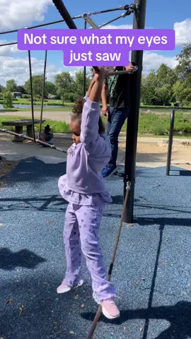 The new Wiggle Dance🤷🏽‍♀️