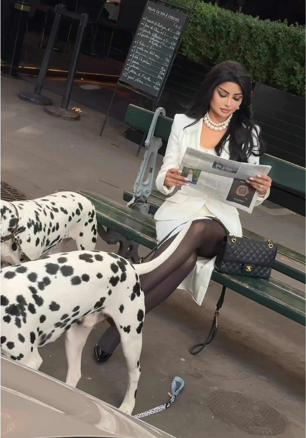 🐾❣️🖤🤍#ملكة_كابلي💕 #malika_kabli #paris #اكسبلور #اكسبلورexplore 
