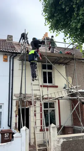 Complete new roof in 48 hours!! #Property #Development #Project #Investor #Developer 