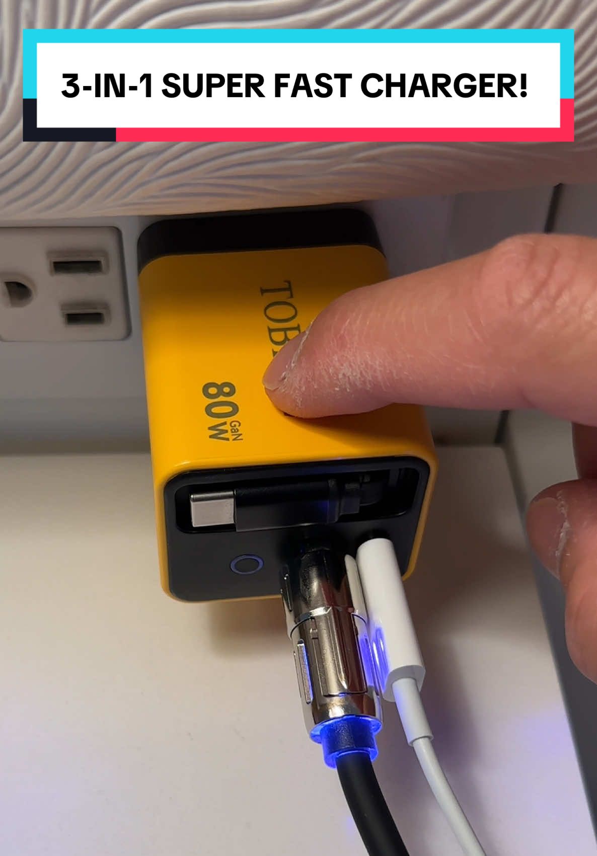 80 WATTS Super Fast Charger! Charge your laptop, tablet or any device in seconds!  . . . . #chargers #gadjet #fastcharger #superfastcharger #3in1charger 