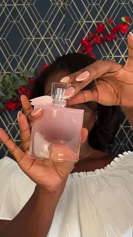 On today’s episode of perfume diaries, I was #giftedbylancome @Lancôme with their Vanille nude. It’s musky, floral and guarmand. Definitely a keeper!  #perfumetiktok #fragrance #signatureperfume #lancomefragrance