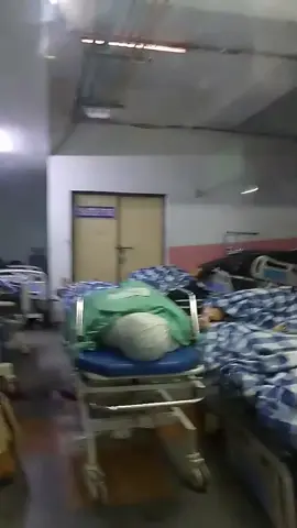 बाउ आमा ले भोट् दिएर जिताएका नेता हरु  ले छोराछोरी को लागि दिएको मिर्त्यु उपहार । नेसनल ट्रमा सेन्टर अस्पताल काठमाडौं को दर्दनाक अवस्थ्ाा ।