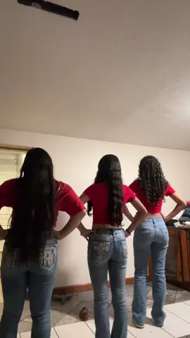 Las cherrys 🍒 #hispanic #primashermanas💞👯🏻‍♀️💫 #fyp 