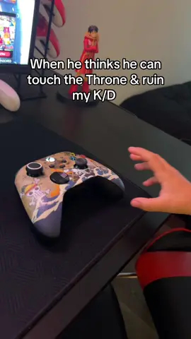 Only the best can touch this controller jk😂 #fyp #vasquezboys #comedyvideo #gaming 