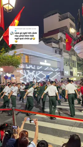 Trả lời @Dền Cá Voi 🐳 Cảnh này con dân chúng êm khum nghĩ tới thật ạ 😂😂😂😂😂😂 Đúng kiểu khui túi mù và trúng sít rịt A80 🥰🥰🥰🥰🥰🥰 Chiêu này của triều đình chúng em ưng nhaaaa hihi #a80 #xh #viral 