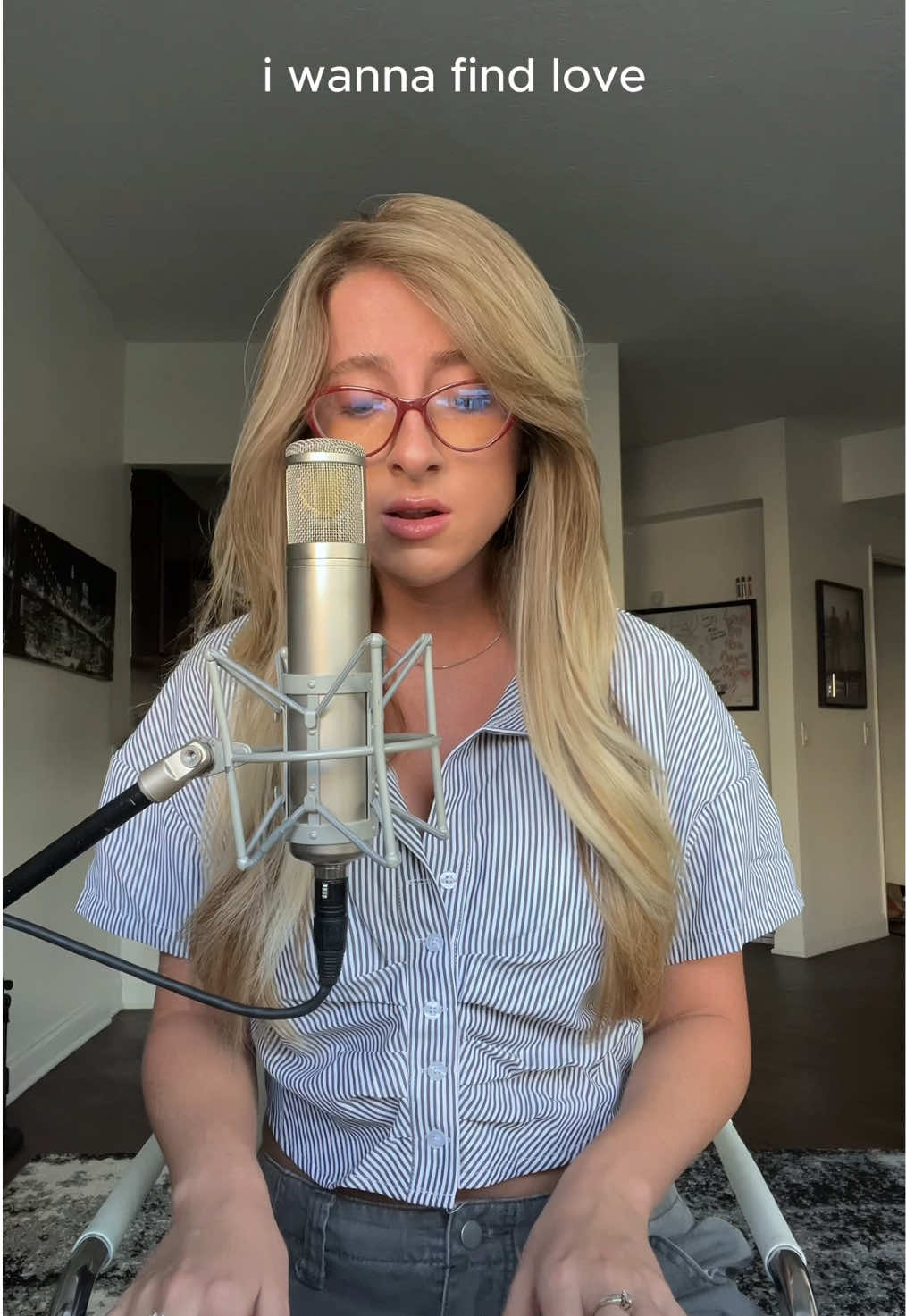 This is called “I Wanna Be Rich” #songwriter #singersongwriter #relatable #piano #fyp 