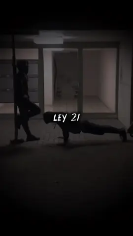 Ley 21:Finge Ser Menos Inteligente Que Tu Víctima...🧏🏻‍♂️🧠#mentalidad #motivacion #disciplina #videosmotivadores #parati  