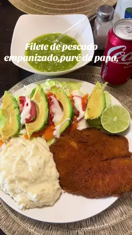 Filete empanizado#puré de papa #consintiendo ala familia👩‍🍳#Home girl 