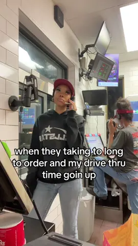 just to order sum simple like🙄 #foryoupage #blowthisup #trending #wendys 