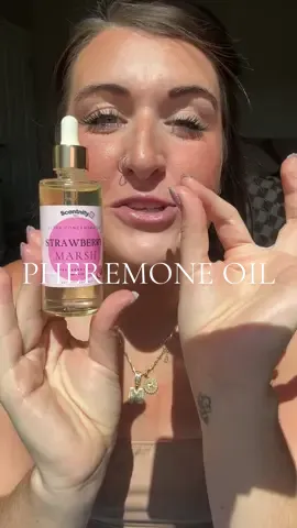Smelling good is the best compliment 😍 #pheremoneoil #pheremoneperfumeoil #perfumeoil #scentnity #bodyoil @Scentnity 