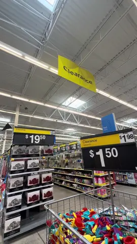 Head to your local Walmart! Sale on sale on saleee!  #walmart #walmartfinds @Walmart 