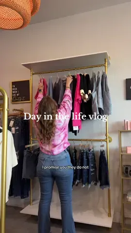 I miss making vlogs 🥹 #momvlog #relatablemom #singlemomsoftiktok #singlemomsaga #singlemoms 