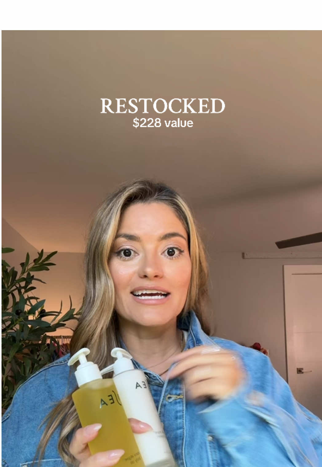 Replying to @Becks Davis Obsessed with this Osea Body Bundle 🌿✨! It comes with the Body Wash, Body Scrub, Body Lotion, and Body Oil—all the essentials for soft, glowing skin. Normally a $228 value, but the bundle makes it such a good deal. Perfect for pampering yourself or gifting! @OSEA Malibu  #OseaSkincare #oseamalibu #BodyCareRoutine #elevatedhome #tiktokshopcreatorpicks 