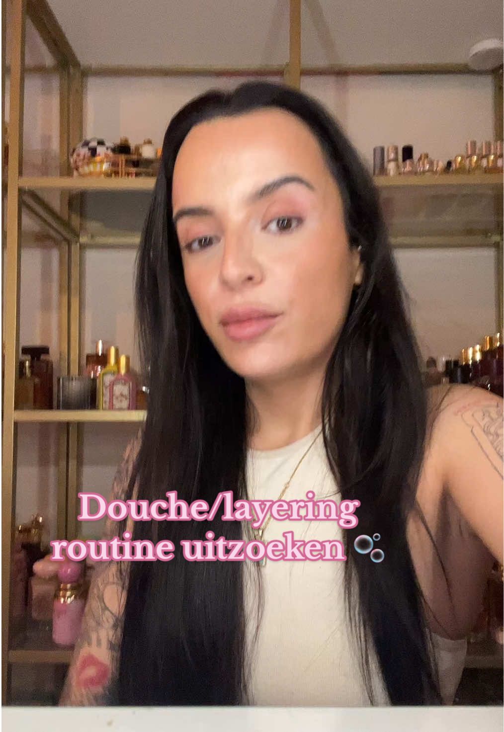 🫧Shower/layering routine a la 1miljoendromen 🫧💓 Fa mystic moments douchegel, Fa mystic moments deodorant (was vergeten de deo mee te nemen in de video) @Bath & Body Works Into the night shower gel, @Victoria’s Secret sugar sky bodylotion, @TGP Ariana oil perfume, @perfumeoilexpressions Vanillatale perfume oil, MEXX ‘inspired warmth’ bodymist + Victoria’s secret ‘berry elixer’ bodymist, @Gucci gorgeous gardenia intense & @Valentino.Beauty Donna born in roma extra dose 