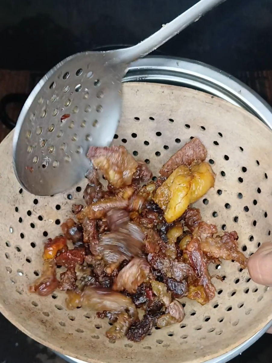 Respuesta a @jorge.francisco.l73 Masaco de yuca con chicharrón #masaco #yuca #recetas #chicharrón #facilysencillo 