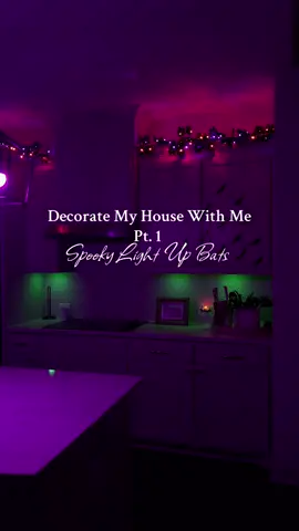 Anyone else decorating for Halloween already or just me? 🦇🎃👻 #halloween #halloweendecor 