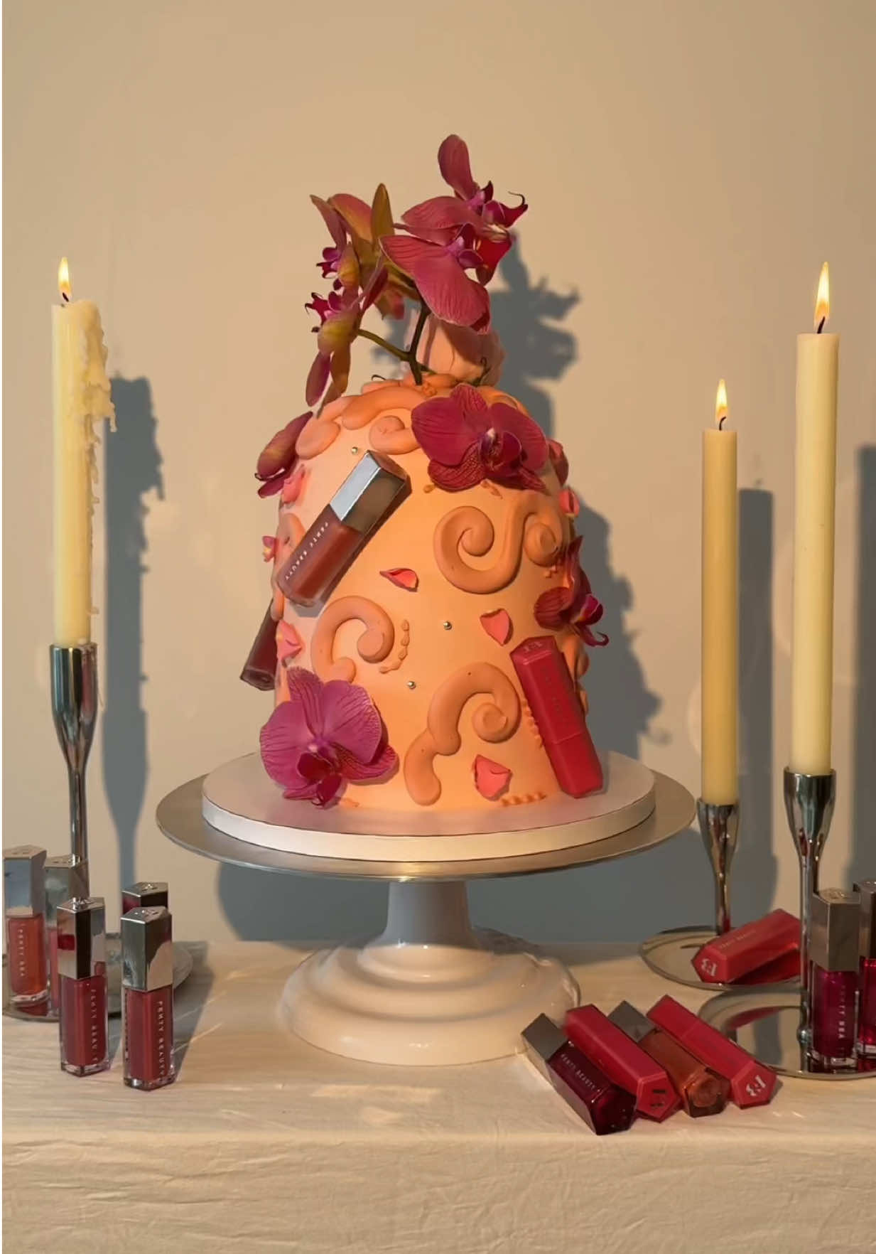 Pour it up, pour it up 🥂 It’s been 8️⃣ years since @Rihanna launched Fenty Beauty and we couldn’t do it without our #FentyFam 🎂🌸 Cake by: @Valeria 