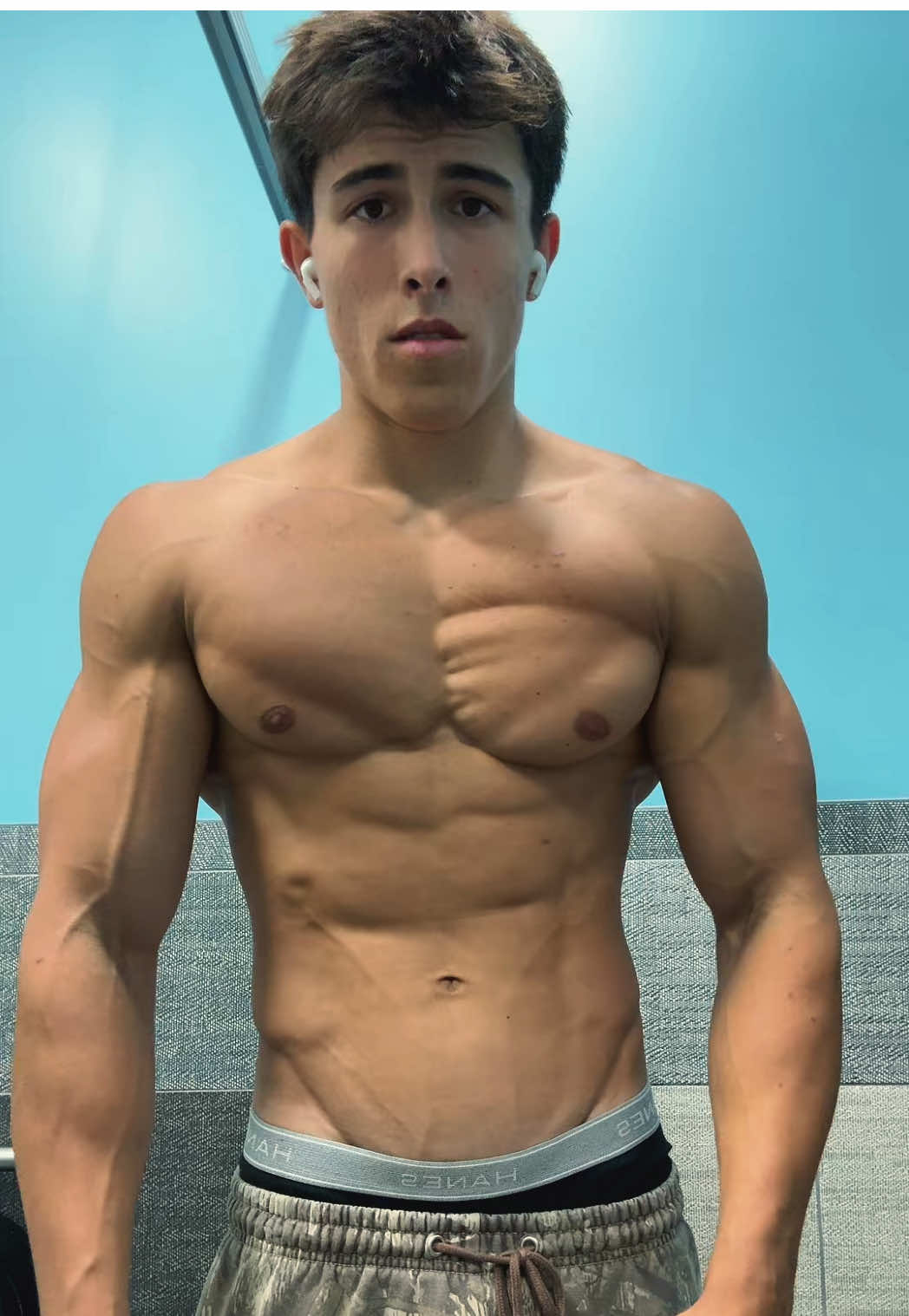 Joe stetics reincarnated. #GymTok #fyp #motivation #viral #blowup 