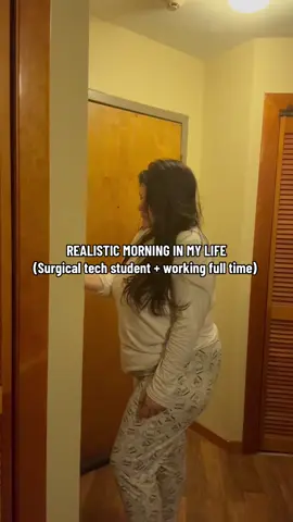 Being in college full time + working full time + being a mom and trying to take care of my mental health IS NOT FOR THE WEAK 🫠 #monday #college #collegelife #surgicaltech #morning #morningroutine #surgicaltechstudent #dayinmylife #routine #Vlog #school #life #schoolife #boston #dunkin #creatorsearchinsights #fyp #fyp #fypシ #fypシ #foryou #foryoupage #fypシ゚viral 