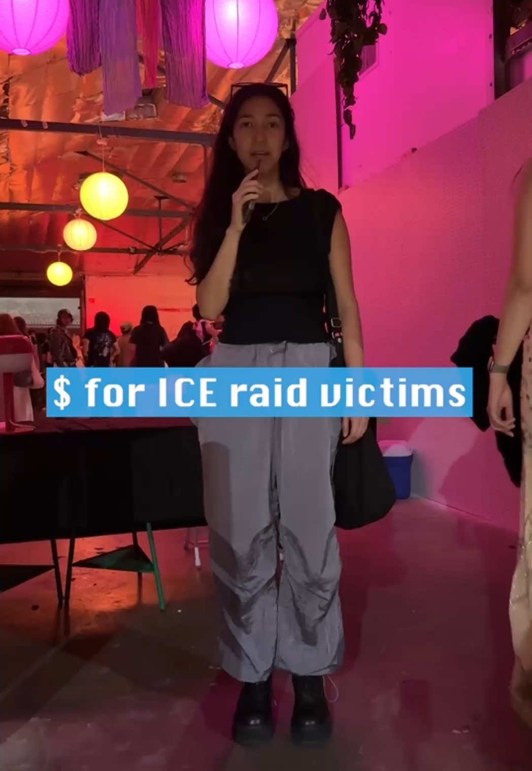 @rebecca stopped by a fundraiser in downtown L.A. organized by Mi Todo Gallery. The event raised money for Unión del Barrio and Los Angeles Tenants Union Ktown Local and featured performances, art, music and more.