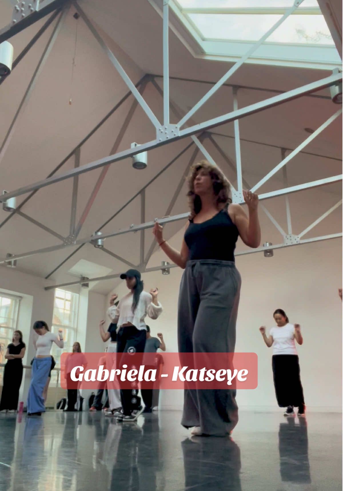 K-pop Mondays ARE BACK💜🫰🏻@KATSEYE #SelfCare #danceforfun #katseye 