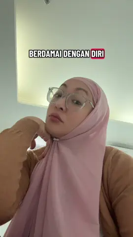 Ternyata kacamata ku tebel banget ya 😂😂😂