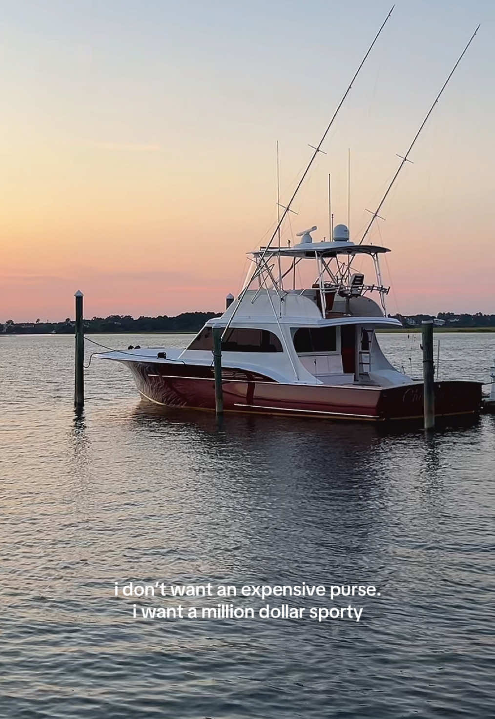 🎣#wrightsvillebeach #jarrettbay #sportfishing #foryoupage #chickenship 