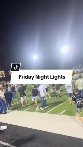 #creatorsearchinsights #whyilovefootballseason #fall #nostalgia #fridaynightlights 