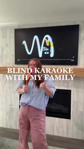 Blind karaoke! I appreciate the confidence here 😂😂 #viral #blindkaraoke