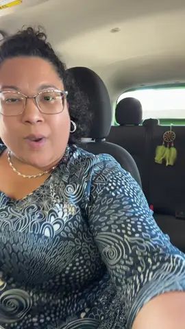 GUYS I AM SO DEAD! I really just started talking and had NO IDEA this sound was playing in the background 🤣🤣🤣! WTH!!! Welp I ain’t re-recording so it issssss what it isssss (ps it was a super slow Monday and I’ve lost 24 pounds to date!) #aminuteadaywithzo 