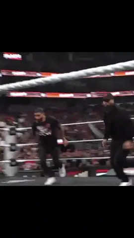 Jey Uso and Jimmy Uso destory Breakker and Reed ☝️                                   #romanreigns #tribalchief #WWE #foryou #fyp 