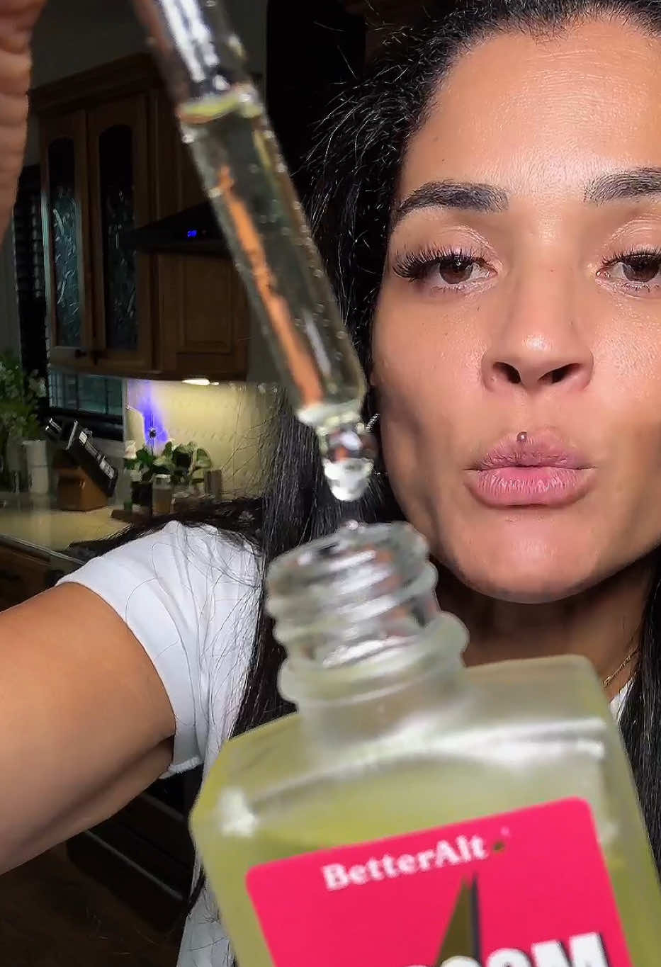 ⚡ When I say instant… I mean Kaboom! BetterAlt just dropped their Kaboom Instant Energy Drops and I’m obsessed. 🚀 Whether you need that energy boost for women to slay your day or energy drops for men to power through late nights—this little bottle delivers. 💥 I’ve tried tons of BetterAlt products but these BetterAlt Energy Drops hit different. Tiny drops = big results. Think of it as your pocket-sized energy supplement you can take anywhere. 🙌 No jitters. No crash. Just pure Kaboom energy every time. ✨ #BetterAlt #energy #kaboomdrops #preworkout #tiktokshoprestock 