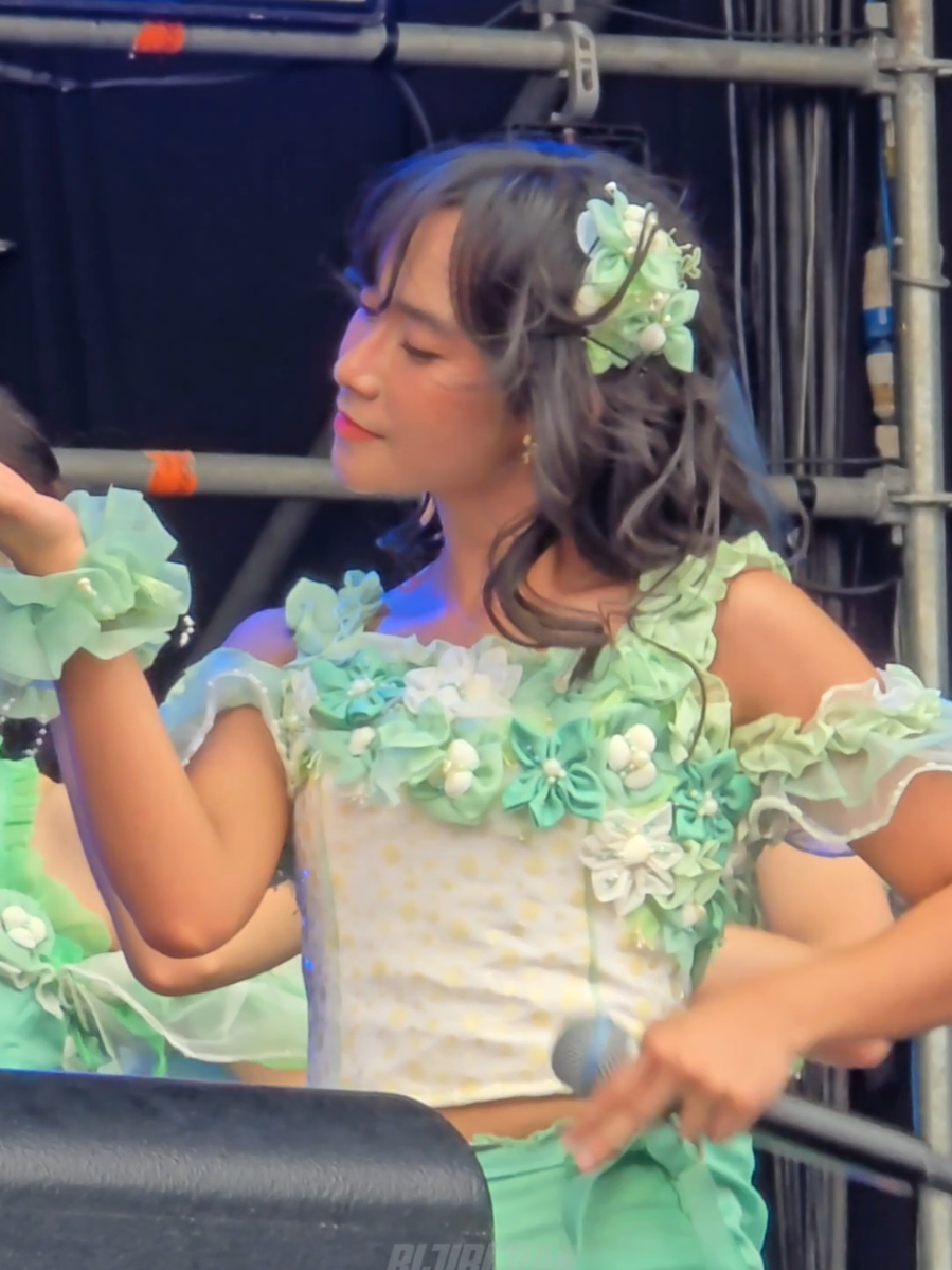 Freya JKT48 - Rapsodi Pestapora Horeg Festival 2025 #jkt48 #fancam #freyajkt48 