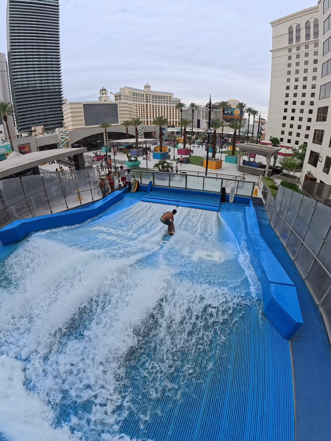 From pool deck to HR desk - @e.cortez_ makes the smoothest transitions. @phvegas @caesarsentertainment 🤙🏽🏄‍♂️📍 #PlanetHollywood #CaesarsEntertainment #FlowRider #PHvegas #LasVegas 