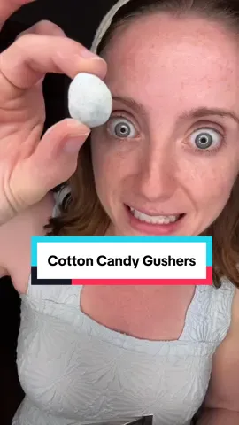 They’re sooo delicious 😍 #cottoncandygushers #cottoncandy #gushers #candy #candies cotton candy gushers 
