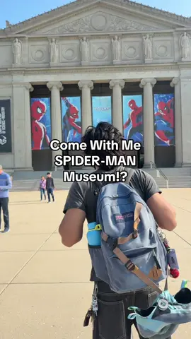 such an AMAZING museum😍🕷️#spiderman #spidermanexhibit #museum #marvel #chicago 