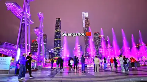 Quảng Châu, trái tim của thế giới tài chính. Cảm nhận năng lượng của một siêu đô thị hiện đại năng động nhưng vẫn giữ được chất lượng không khí tốt và môi trường xanh của Quảng Châu. Đây là nơi kinh doanh toàn cầu phát triển mạnh và quan điểm ngoạn mục truyền cảm hứng. #guangdong #guangzhou #china #fyp #fyp 