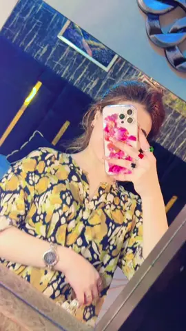Hyeeee makhmkh kinaa🥺♥️#foryoupage #sanamkhan #follow 
