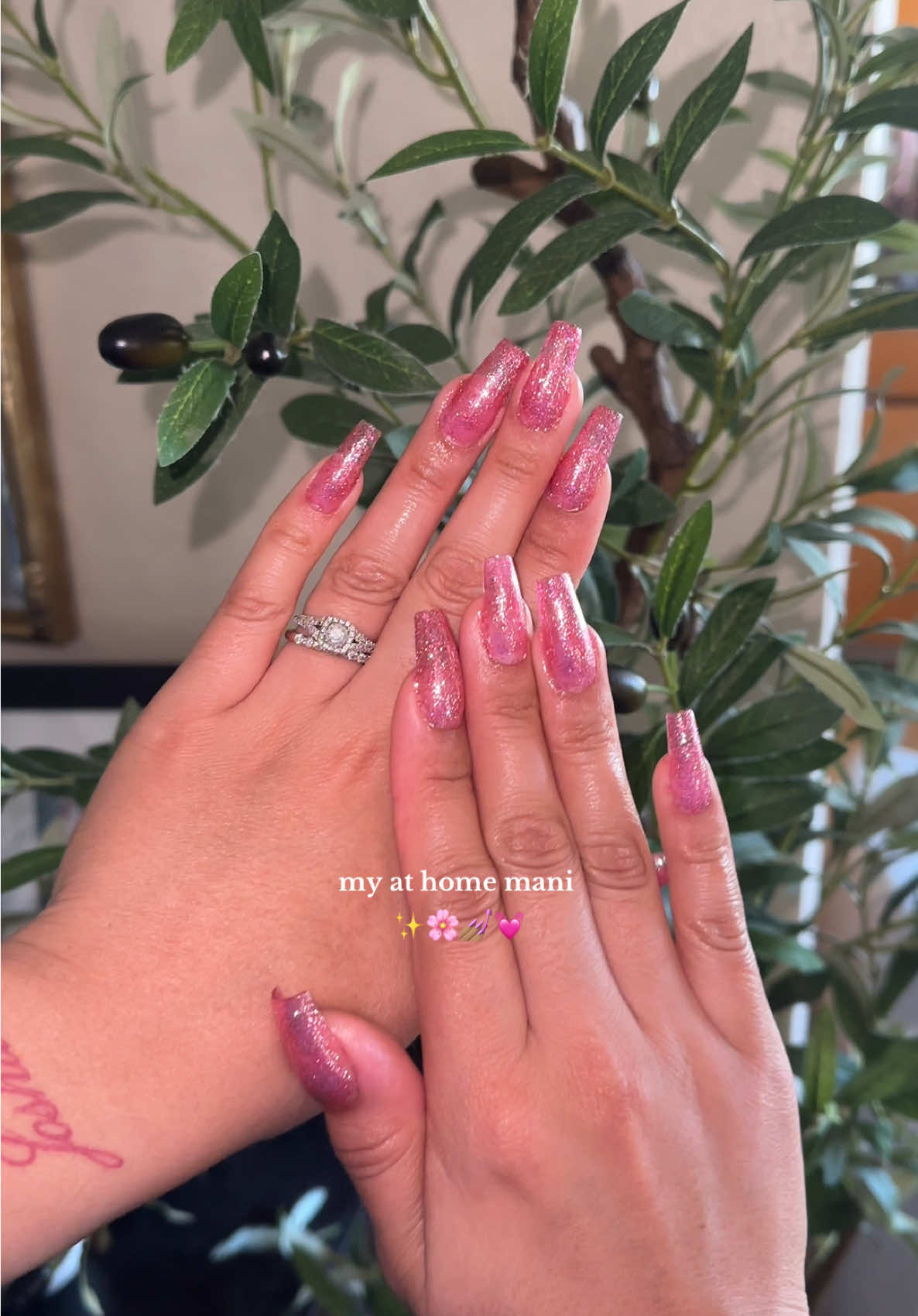 I love doing my own nails😍@BeetlesGelPolish #gelpolish #fyp #athomenail #nailinspo #fallnails