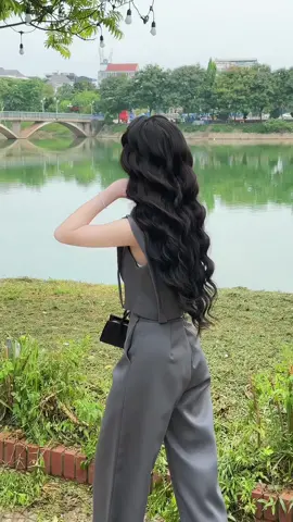 Sáng thức dạy tận hưởng tiết trời mùa thu thật dễ chịu!!! Shopping thôi các c ơi!! #vairalvideotiktok #viralvideo 