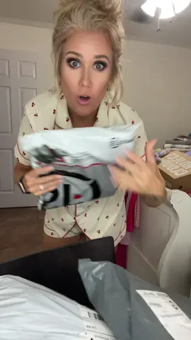 TikTok shop haul. #tiktokmademebuyit #tiktokshop #shoppinghaul 